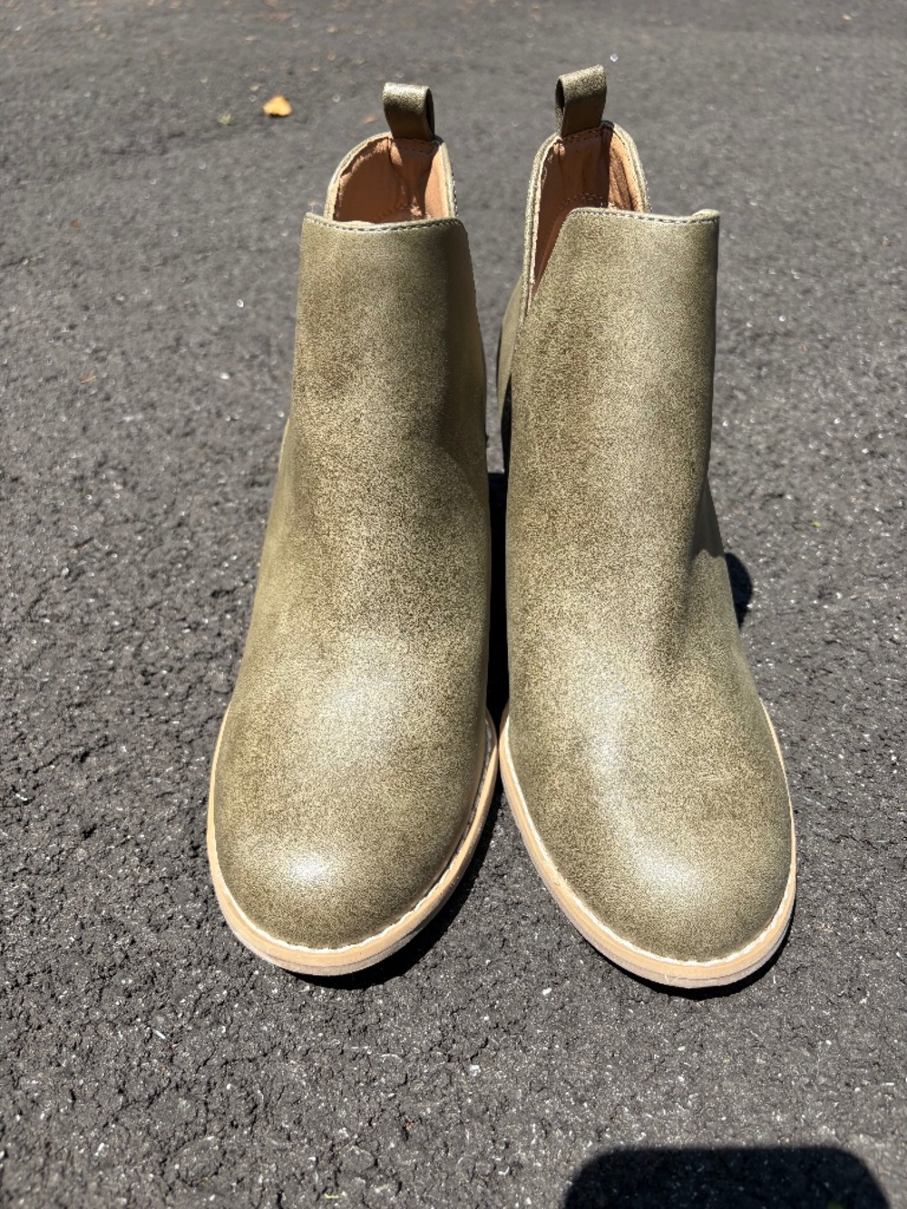 Olive Green Wedges Sz 8.5 Womens